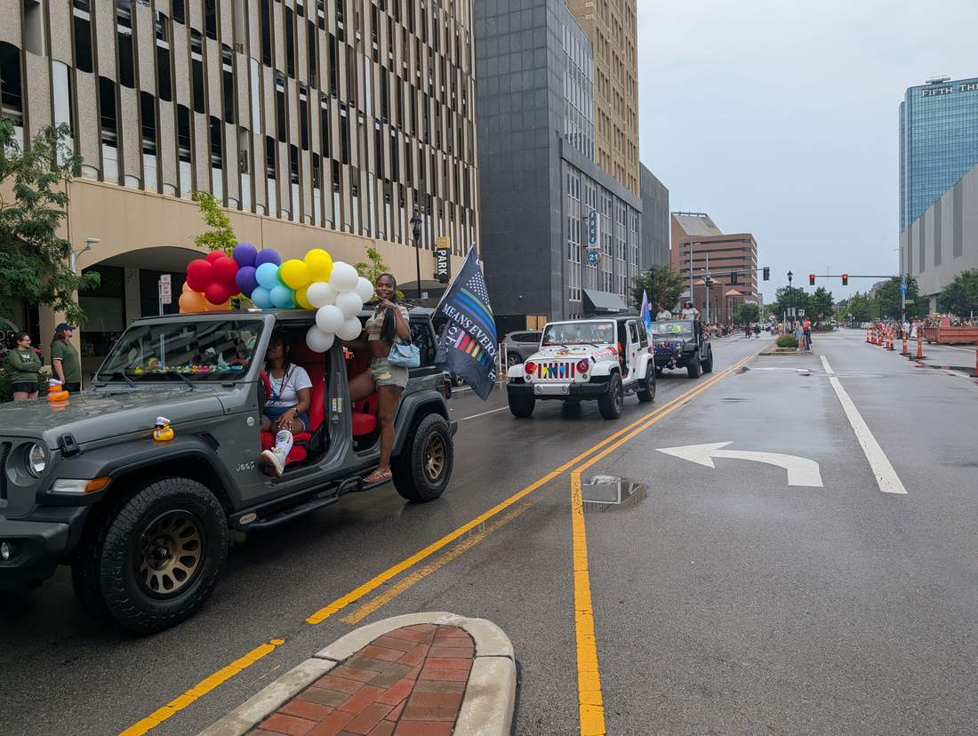 12:54 P.M. — THE JEEPS, WITH DUCKS, AND THE STREET GOING EMPTY